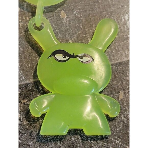 Sonic 2020 Dunny bunny Green keychain‎ angry toy figure - Picture 2 of 4